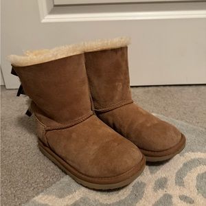Ugg Bailey Bow Boots ~ Girls Size 1